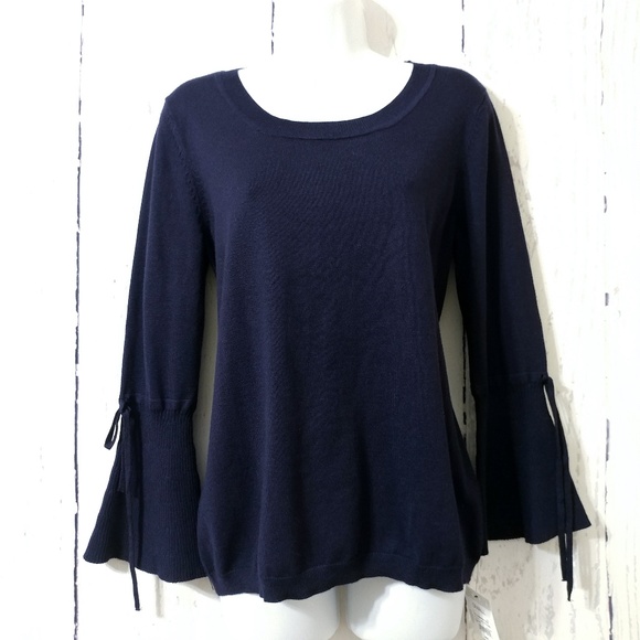 Liz Claiborne Sweaters - Liz Claiborne Blue Thin Sweater Top